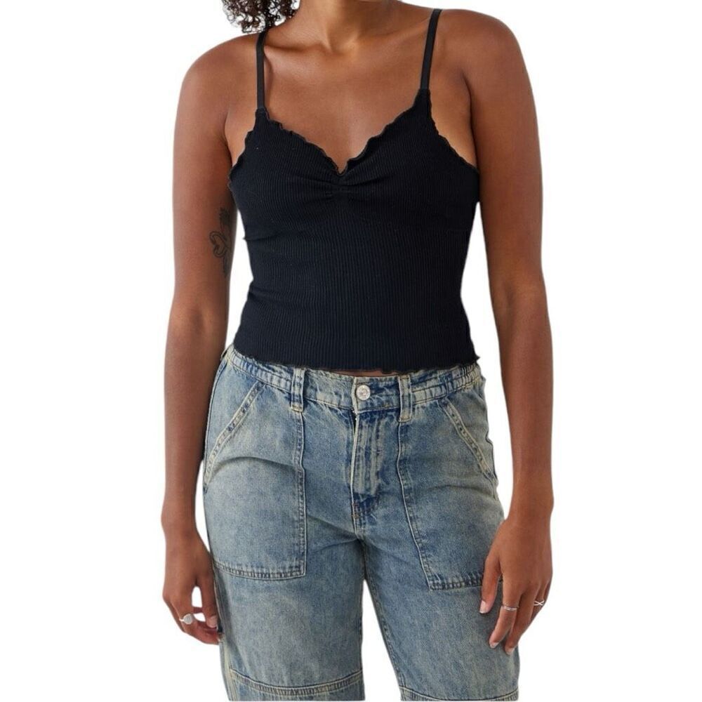 BDG Urban Outfitters Elsie Seamless Rib Camisole Size Medium